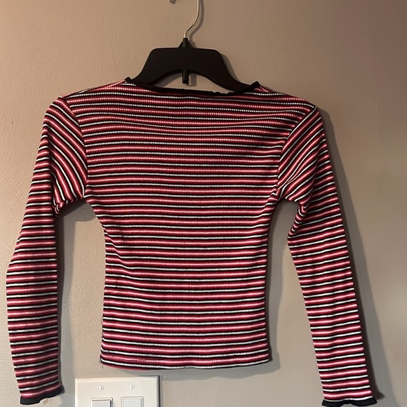 Warner Bros. Tweety Striped Red and Black Kids Shirt - Picture 5 of 5